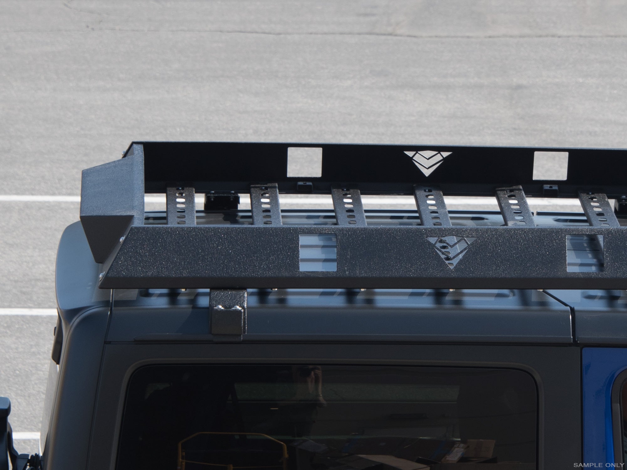 Armordillo AR-M Roof Rack - Armordillo USA by I3 Enterprise Inc. 