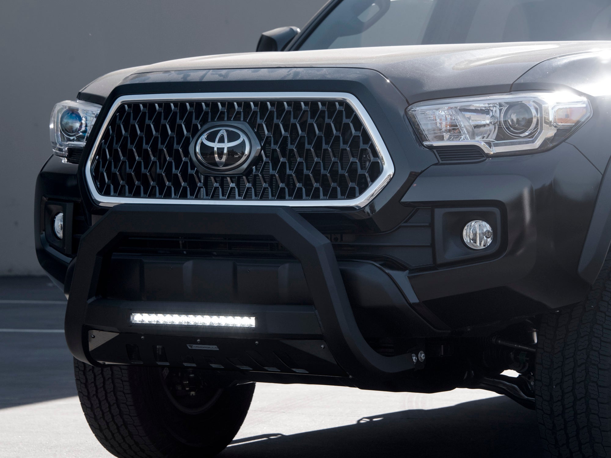 Armordillo 1999-2006 Toyota Tundra AR Series Bull Bar w/LED - Matte Black - Armordillo USA by I3 Enterprise Inc. 