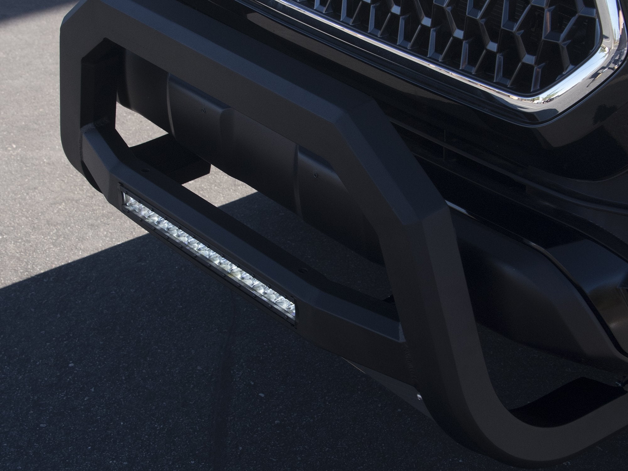 Armordillo 2019-2022 Chevy Silverado 1500/GMC Sierra 1500 AR Bull Bar w/LED - Matte Black