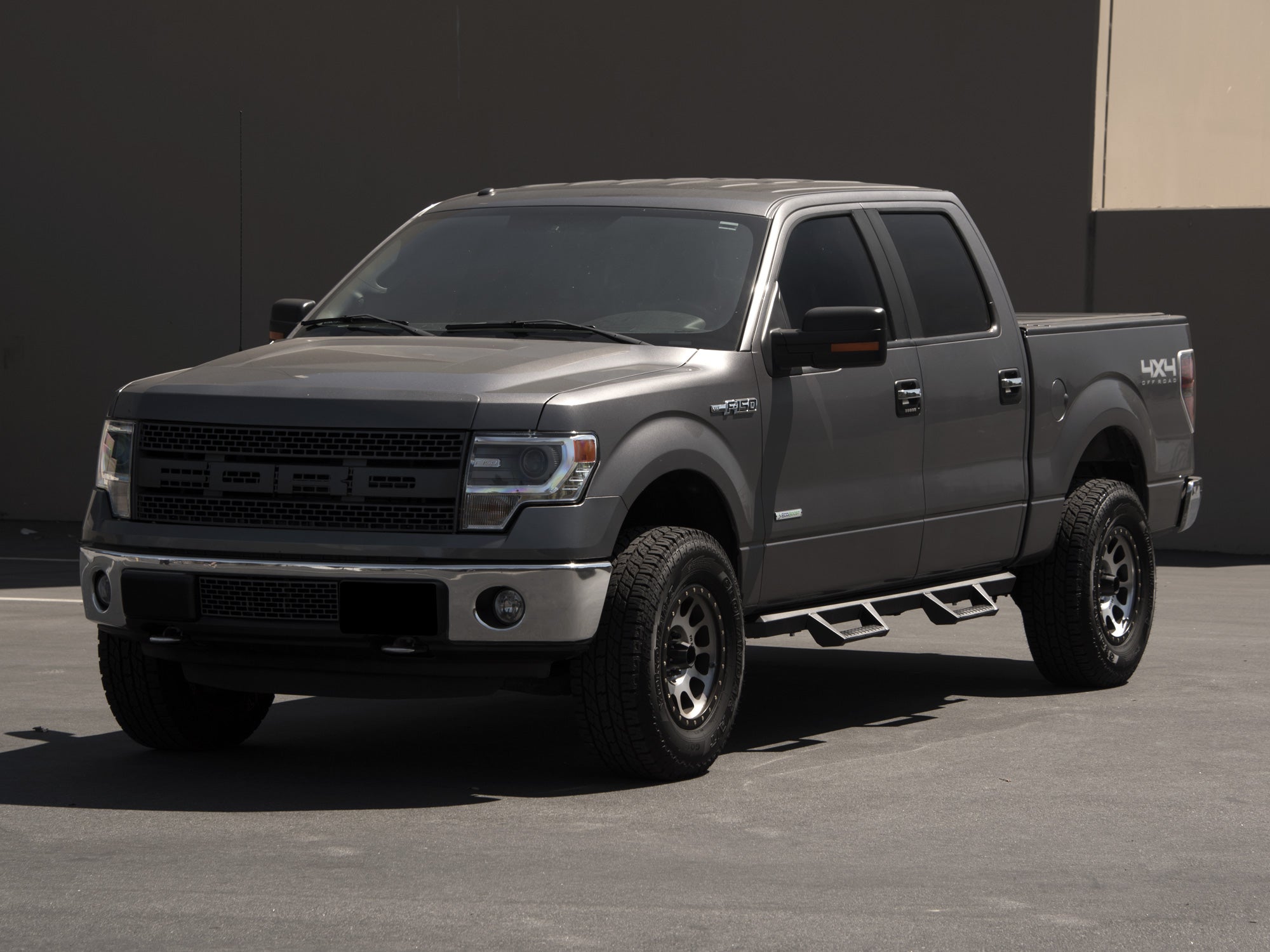 Armordillo 2015-2019 Ford F150 - SuperCab AR Drop Step - Matte Black - Armordillo USA by I3 Enterprise Inc. 