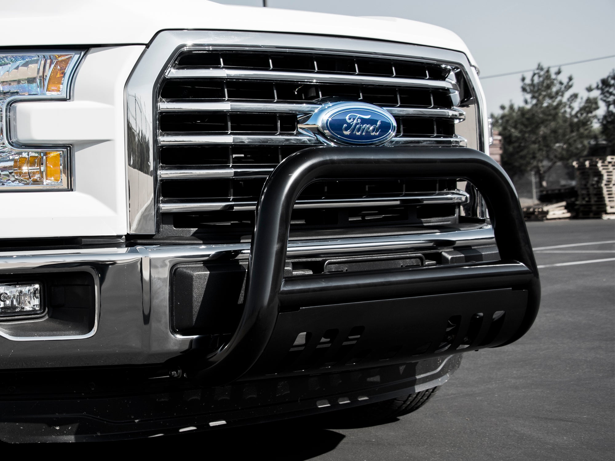 Armordillo 2000-2004 Ford Excursion Classic Bull Bar - Black - Armordillo USA by I3 Enterprise Inc. 