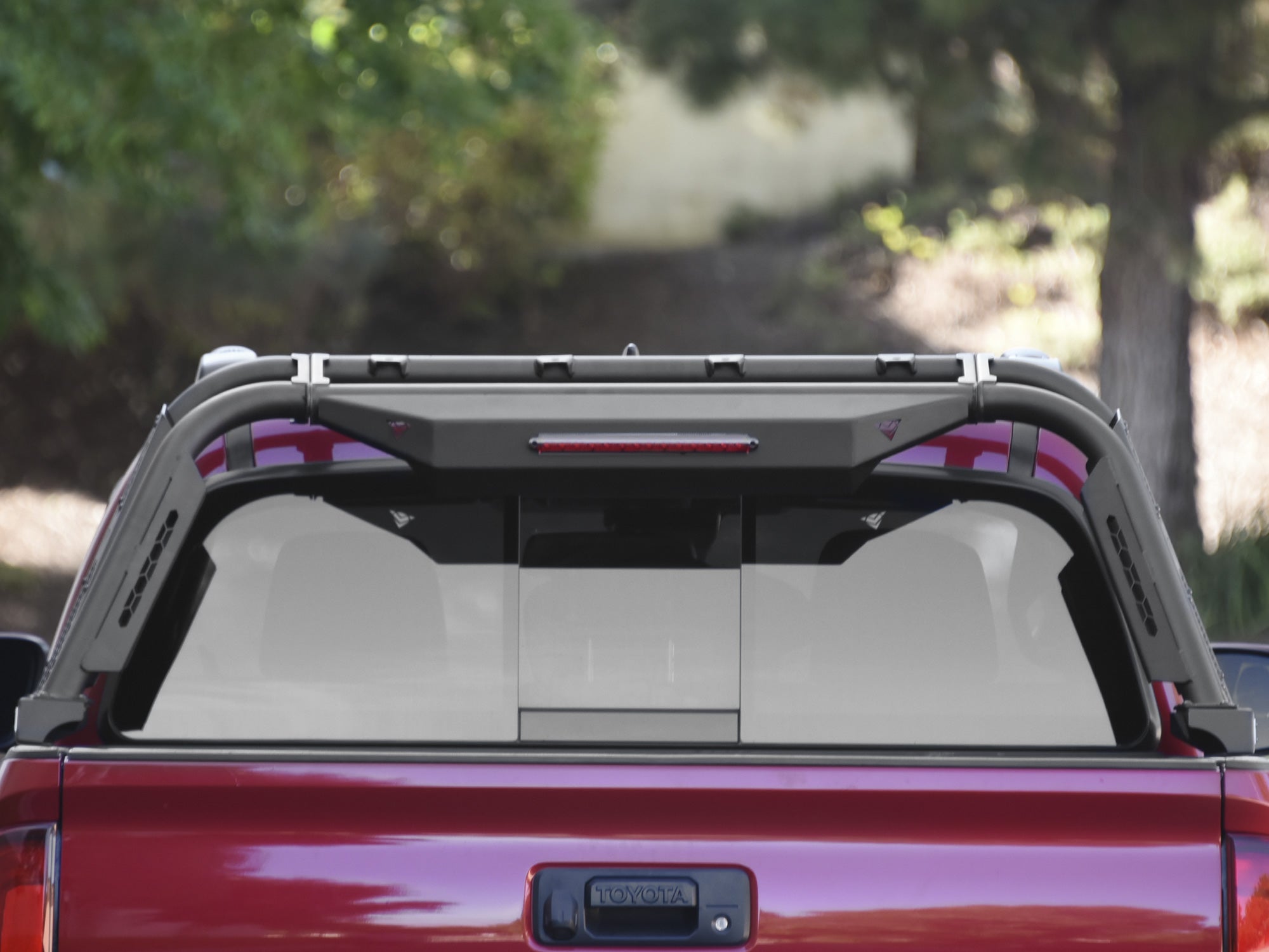 Armordillo CR-M Chase Rack W/3rd Brake Light For Full Size Trucks - Armordillo USA by I3 Enterprise Inc.