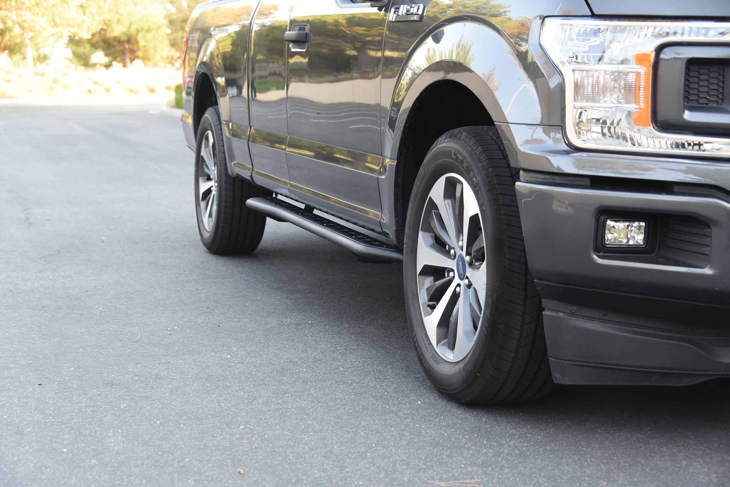 Armordillo 2007-2018 GMC Sierra 1500/2500/3500 双驾驶室 RS 系列踏板 - 纹理黑色