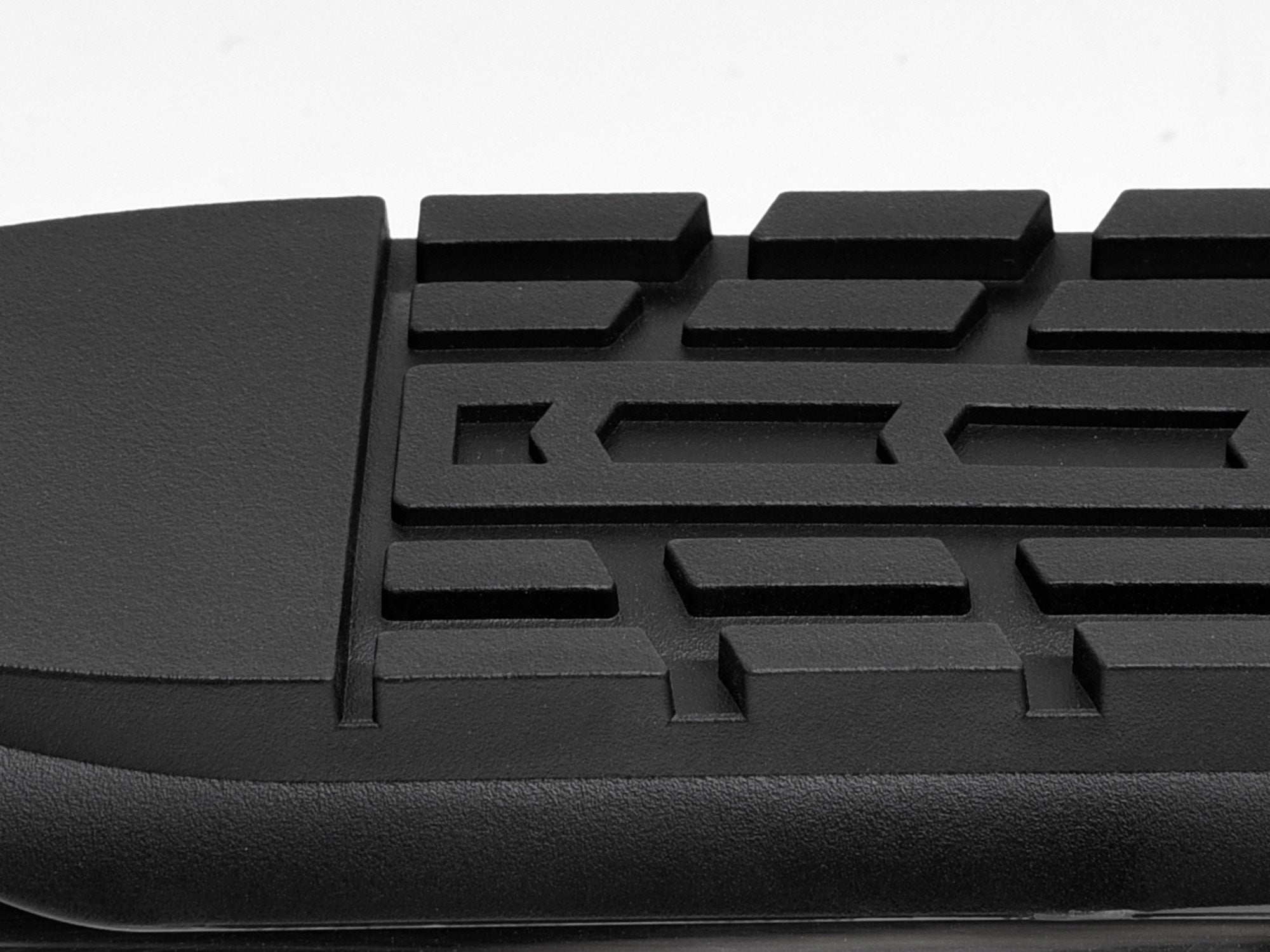 Armordillo 2005-2019 Nissan Frontier - King Cab 4" Oval Step Bar -Black - Armordillo USA by I3 Enterprise Inc. 