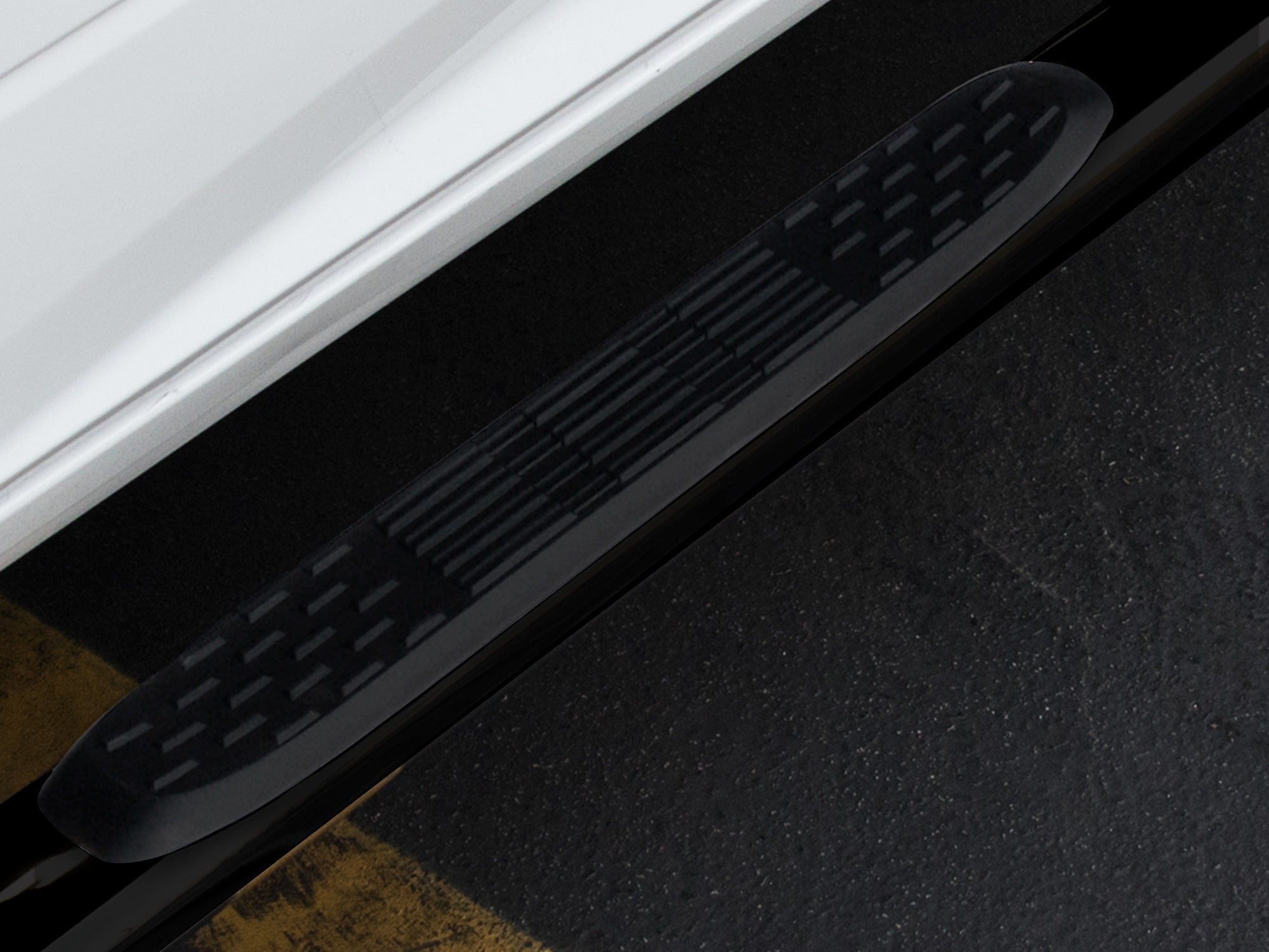 Armordillo 2007-2018 GMC Sierra - Crew Cab - Excl. Diesel Model 5" Oval Step Bar - Black - Armordillo USA by I3 Enterprise Inc. 